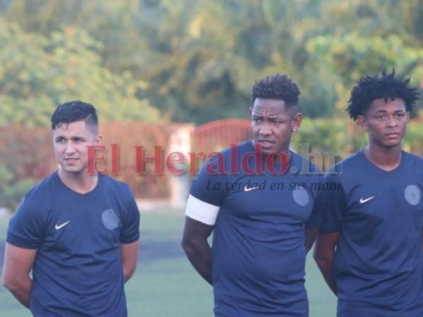 Varias figuras del fútbol hondureño participaron en este evento deportivo.