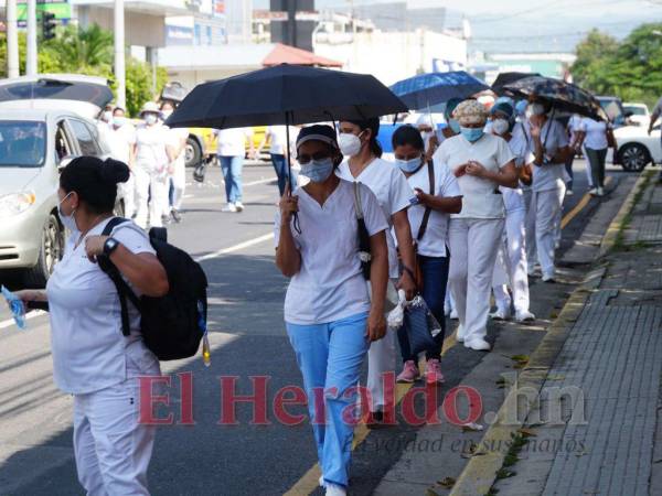 Solo 183 enfermeras laboran en la Región Metropolitana de Tegucigalpa y 57 trabajan en la Regional Metropolitana de SPS.