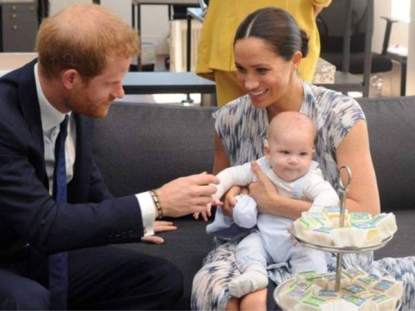 Harry tenía solo cuatro meses cuando acompañó a sus padres en su primera gira.