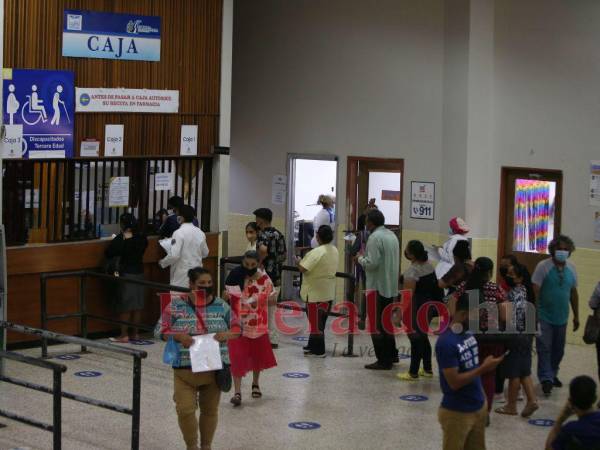 El Hospital Escuela tiene una alta demanda de atenciones, si antes se atendían 100 pacientes ahora son entre 200 a 300 enfermos.