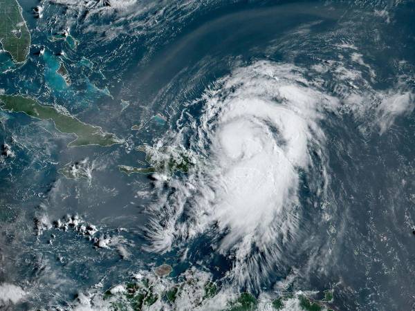 En su paso por Puerto Rico, Ernesto dejó lluvias torrenciales.