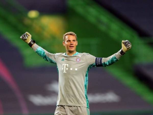 El portero alemán del Bayern de Múnich, Manuel Neuer, celebra el tercer gol de su equipo durante la semifinal de la Liga de Campeones de la UEFA de fútbol entre el Lyon y el Bayern de Múnich en el estadio José Alvalade de Lisboa. Foto: Agencia AFP.