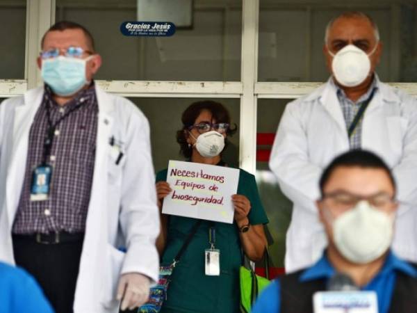 Esta iniciativa aportaría una liquidez inmediata de cerca de 20,000 millones de dólares que los países pueden usar para sus sistemas de salud. Foto: AFP