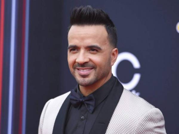 Fonsi lanza un nuevo álbum, 'Vida', el viernes 1 de febrero del 2019.(Foto: AP)