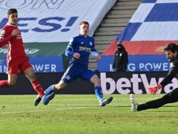 El Liverpool vuelve a perder en la Premier League; esta vez ante el Leicester. Foto: AFP