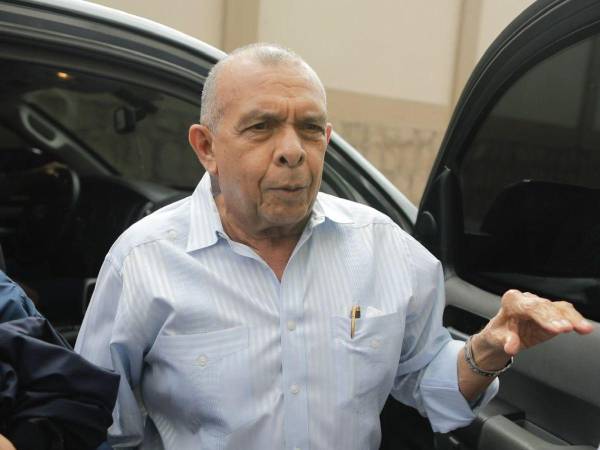 El expresidente de Honduras, Porfirio Lobo Sosa, se defenderá en libertad en el Caso Pandora.