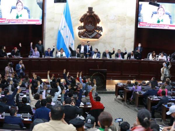 Hoy se cumplen 19 días desde el primer intento de elección de la nueva Corte Suprema de Justicia y después de tres intentos fallidos, la sociedad espera que los políticos puedan ponerse de acuerdo.