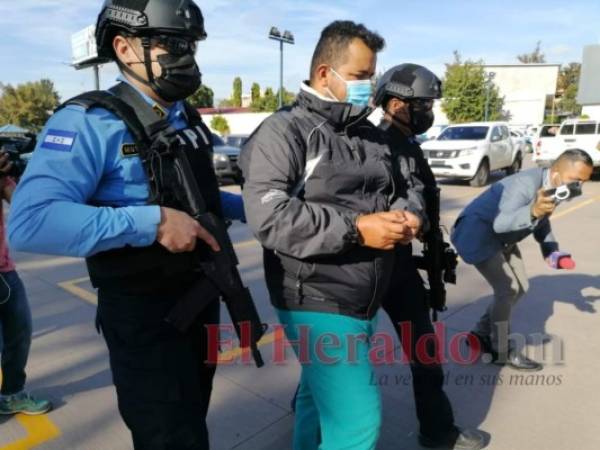 El detenido es un labrador de 35 años, originario de Santa María del Real, Olancho y residente en el lugar de su detención. Foto: EL HERALDO.