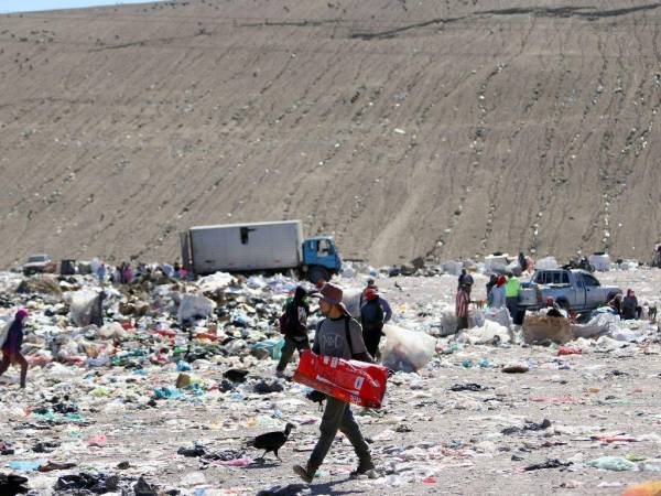 En la actualidad se depositan los desperdicios en la celda de transición, un lugar con el suficiente espacio para recibir basura por un par de años