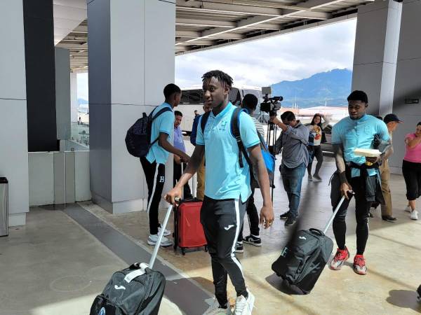 Cargados de expectativas y con mucha emoción, la Selección Sub-23 de Honduras partió hoy rumbo a Chile para los Juegos Panamericanos de Santiago 2023.