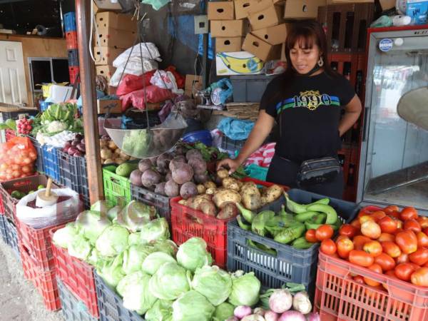 Para ser rentables, los empresarios deciden disminuir el tamaño o la cantidad de los productos y así lograr mantener los precios.