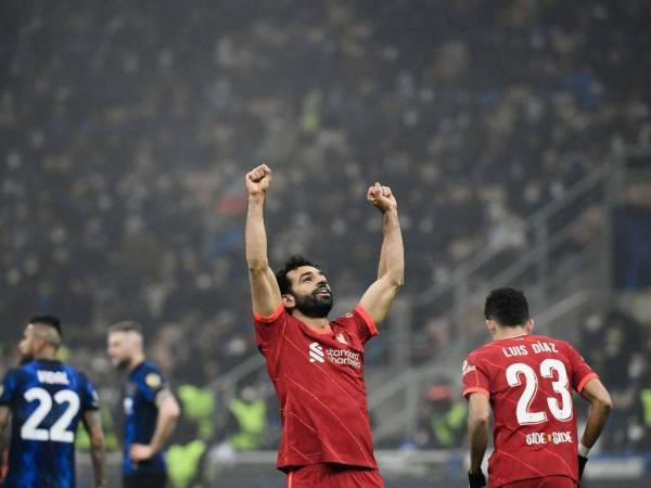 Con mucha contundencia en el tramo final, el Liverpool se terminó imponiendo 2-0 y se lleva una cómoda ventaja a Anfield.