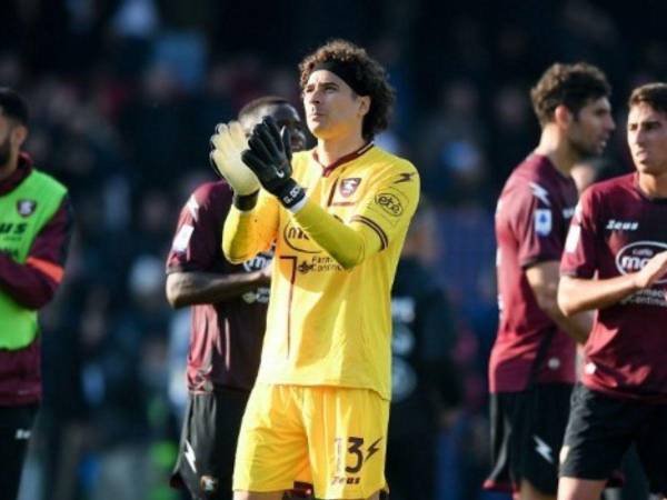 El guardameta mexicano de 37 años, Guillermo Ochoa, comenzó un nuevo sueño europeo en Italia.