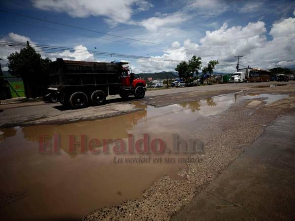 Los miles de vehículos que ingresan o salen por el tramo dejarán de sufrir averías cuando se ejecute el proyecto de rehabilitación.