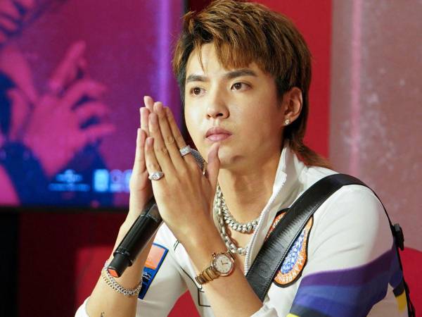 <b>Kris Wu</b> fue miembro del<b> </b>grupo de K-pop EXO,<b> d</b>ejó la banda en 2014.