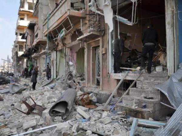 Los bombardeos en esa zona han dejado decenas de muertes y edificios totalmente dañados. Foto: Agencia AFP