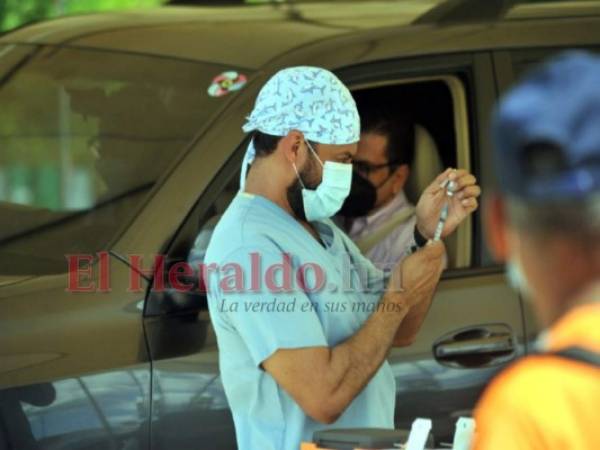 Los médicos celebraron su día en medio de la pandemia del Coronavirus. Foto: Marvin Salgado/EL HERALDO.