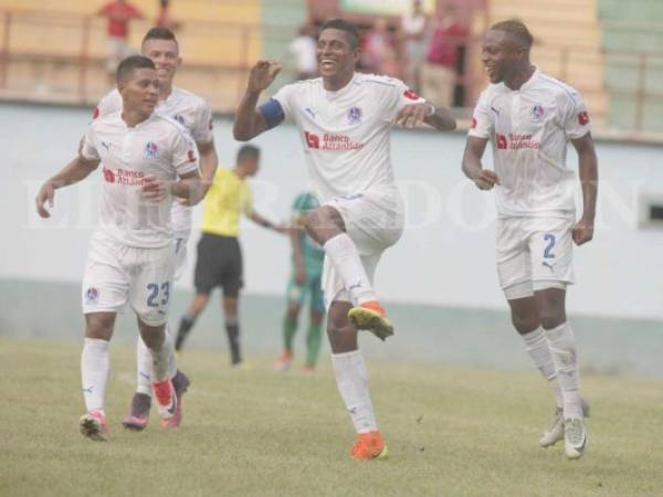 El delantero Carlo Costly anotó en el triunfo 2-1 ante Juticalpa en el juego amistoso que disputó el Olimpia el domingo en el Juan Ramón Brevé Vargas (Foto: Juan Salgado/OPSA)