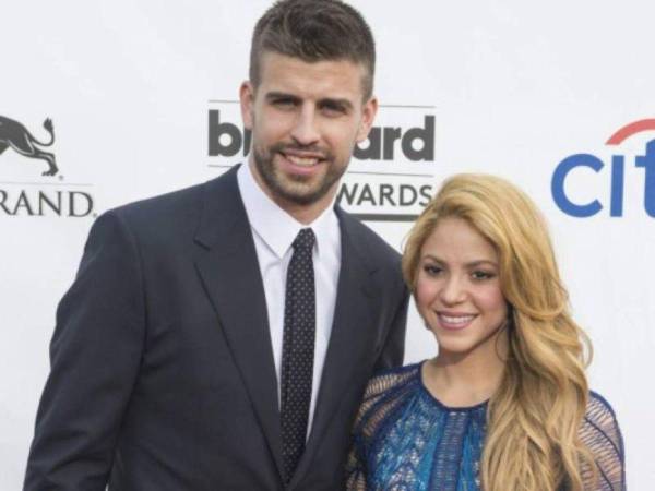 Shakira y Piqué comenzaron a salir en 2010 y según el documento se establecieron como pareja hasta 2015.