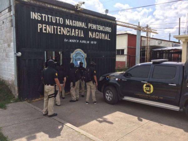 Entrada a la Penitenciaría Nacional de Támara.