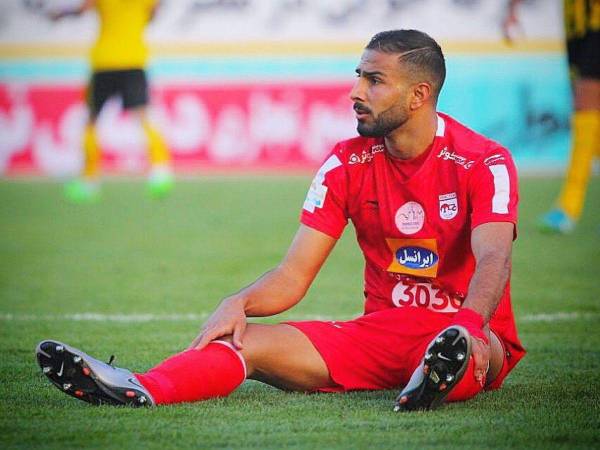 Amir Nasr-Azadani militó por 3 temporadas en la primera división del fútbol de Irán.