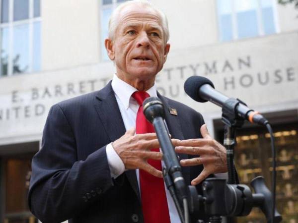 Peter Navarro, exasesor comercial del expresidente de Estados Unidos, Donald Trump, fue declarado culpable de desacato al Congreso.