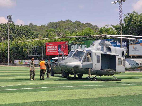 En esta unidad aérea fueron trasladadas las dos víctimas de la explosión de una cohetería.