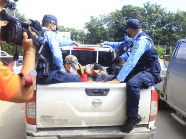 Los agentes fueron trasladados hasta las celdas de la cárcel de máxima seguridad en Ilama, Santa Bárbara, noroccidente de Honduras.