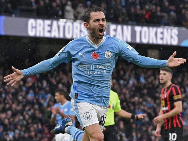 El Manchester City vence al Bournemouth 4-1 y regresa al liderato después de algunas dificultades.