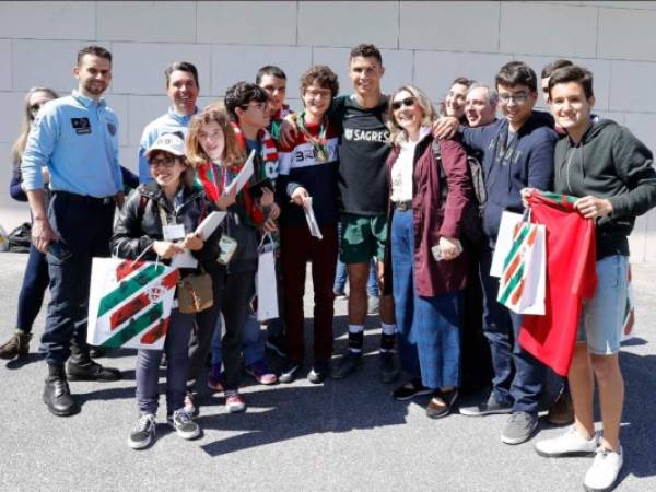 Cristiano Ronaldo fue el centro de atención este martes con la selección de Portugal. Foto: Twitter @selecaoportugal