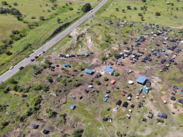 Las invasiones de tierra han paralizado la inversión privada nacional y extranjera y han causado el cierre de empresas en Choluteca.