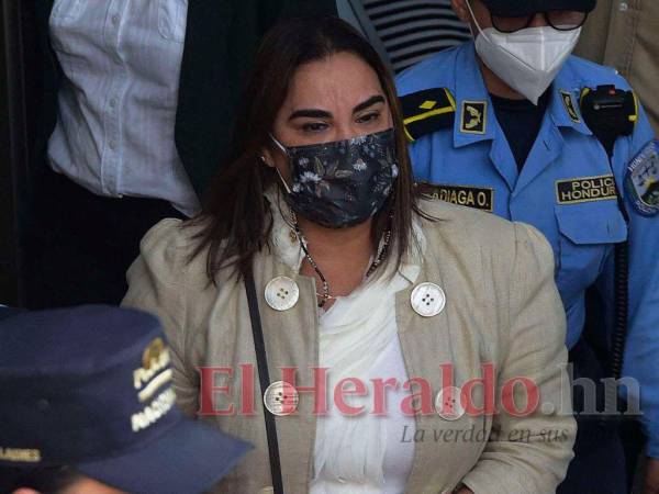 Rosa Elena de Lobo fue acusada por los delitos de fraude continuado y apropiación indebida mientras era la primera dama de Honduras desde 2010 a 2014.