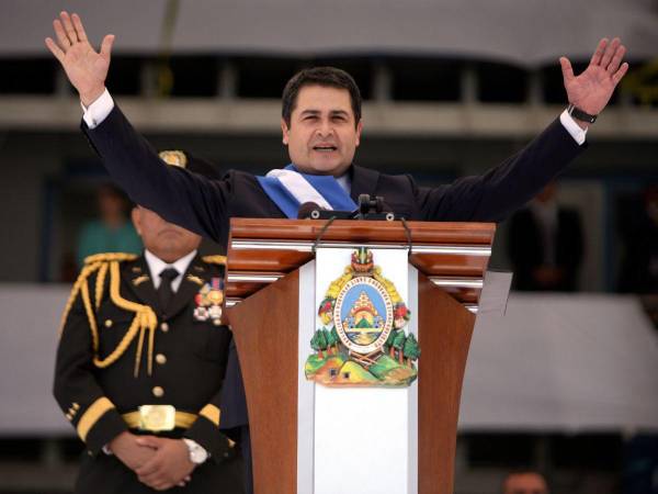 El expresidente Juan Orlando Hernández, fue sentenciado de narcotráfico en Estados Unidos y en Honduras nunca fue acusado.