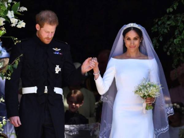 Así lucía la pareja tras haberse dado el 'sí, acepto' en el altar. (AFP)