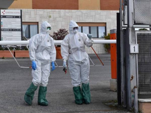 El plazo de espera actual era de 20 días y si aumentara provocaría 'problemas sanitarios y de higiene' por lo que decidió cerrar el crematorio durante un mes. Foto: AFP.