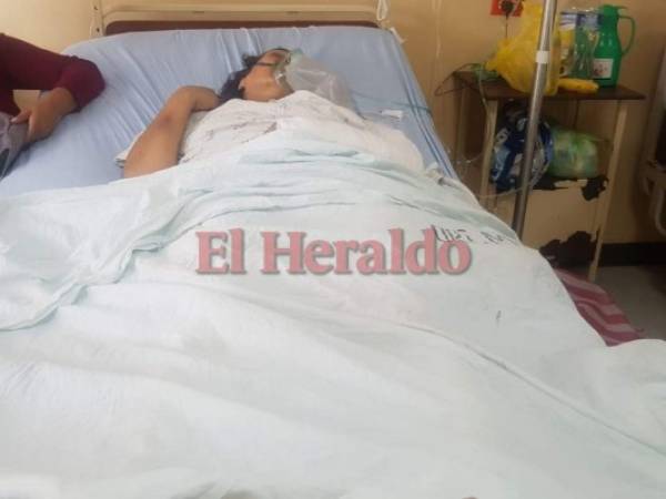 La hermana de Rosalina Meza viajó de EE UU para acompañarla.