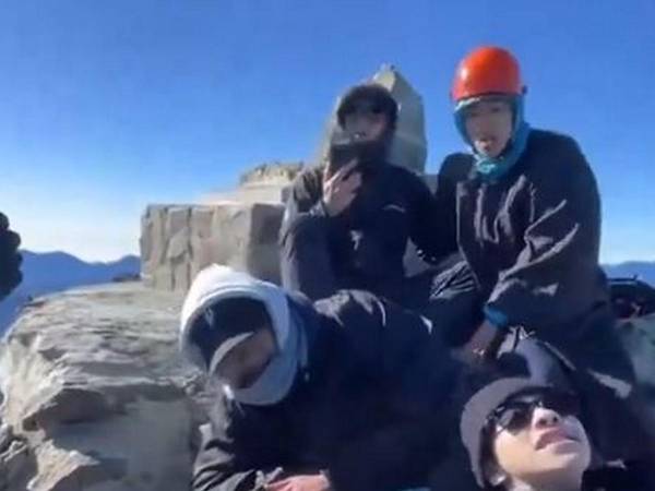 Alpinistas graban en la cima de una montaña cómo se sintió el sismo de Taiwán