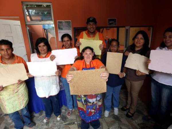 This is the final result of the recycling process performed by the boys: craft paper, ready to be sold. Photo by Johny Magallanes.