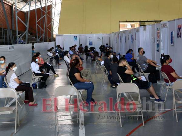 Pacientes del triaje de la Unicah deben esperar hasta dos horas para ser atendidos.