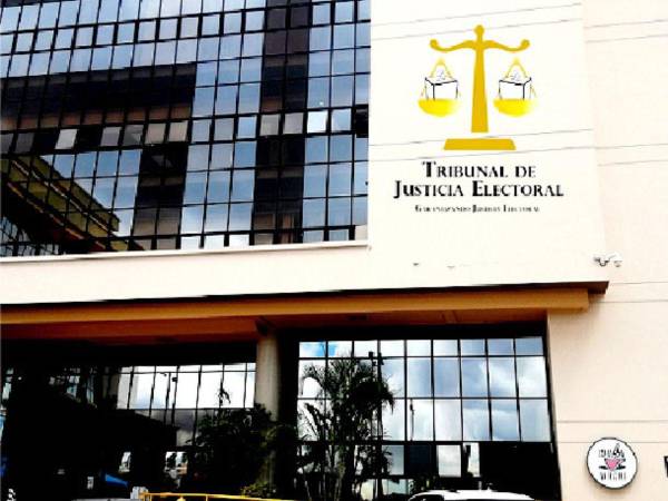 El tribunal ordenó que se reinicie el proceso administrativo conforme a las normativas vigentes.