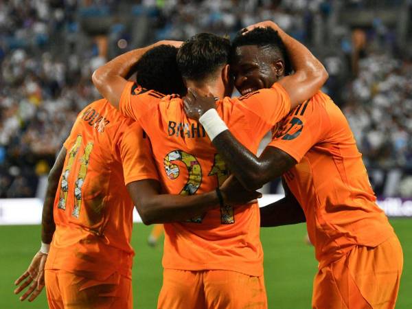 Real Madrid venció al Chelsea 2-1 en su último partido de pretemporada.