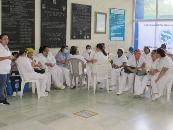 La estabilidad laboral de los empleados de salud, en la cuerda floja.