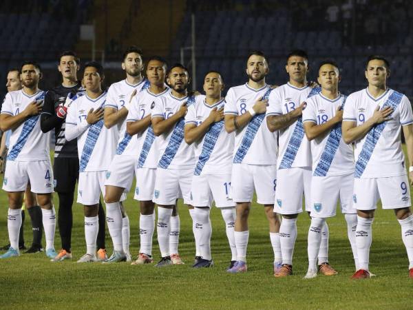 El técnico de Guatemala, Luis Fernando Tena, definió la plantilla con la que contará para el juego.