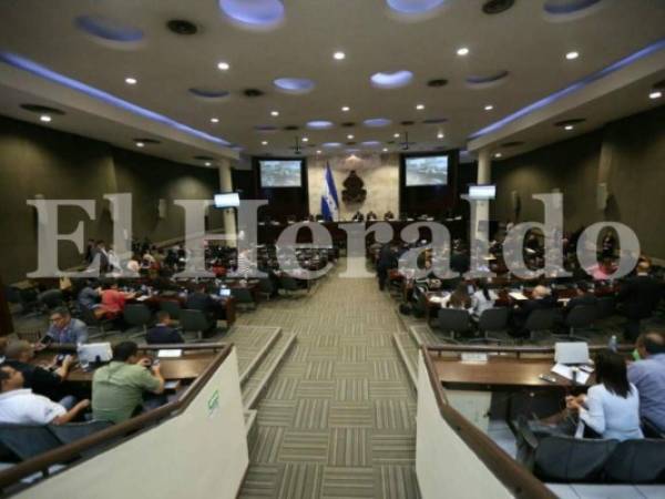 En la pasada convención del Partido Nacional se determinó que ningún presidente de este instituto político puede estar más de un periodo. Foto: EL HERALDO