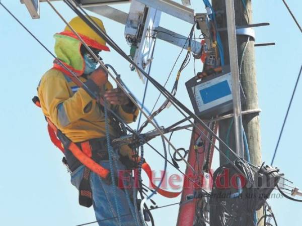 La reducción de la mora mejoraría las finanzas de la ENEE. Foto: El Heraldo