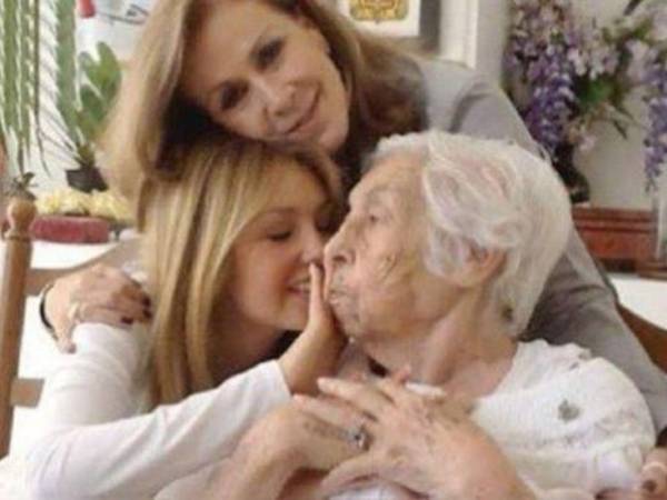 Eva Mange falleció a los 104 años de edad.