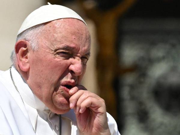 El papa argentino tiene problemas de salud recurrentes desde que en 2013 sucedió a Benedicto XVI, que renunció por motivos de salud y murió en diciembre pasado a los 95 años.