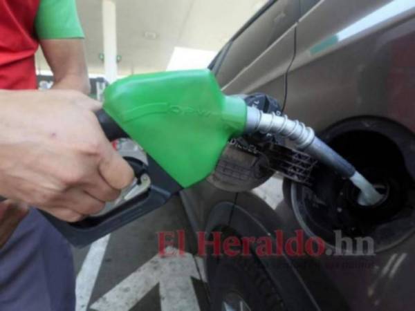 Los precios de las gasolinas han aumentado constantemente en los últimos meses.