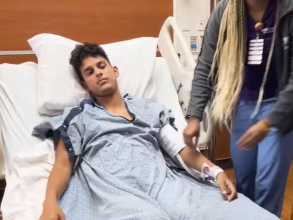 Marlon López, de 22 años, sufrió daños en sus intestinos luego del accidente, por lo que ha tenido que ser intervenido quirúrgicamente en varias ocasiones.