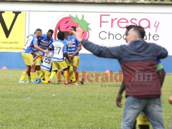 Yaudel Lahera marcó in extremis el tanto del empate para una Jaiba que nunca bajó los brazos.